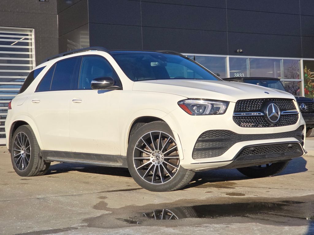 2022 Mercedes-Benz GLE GLE450's photo