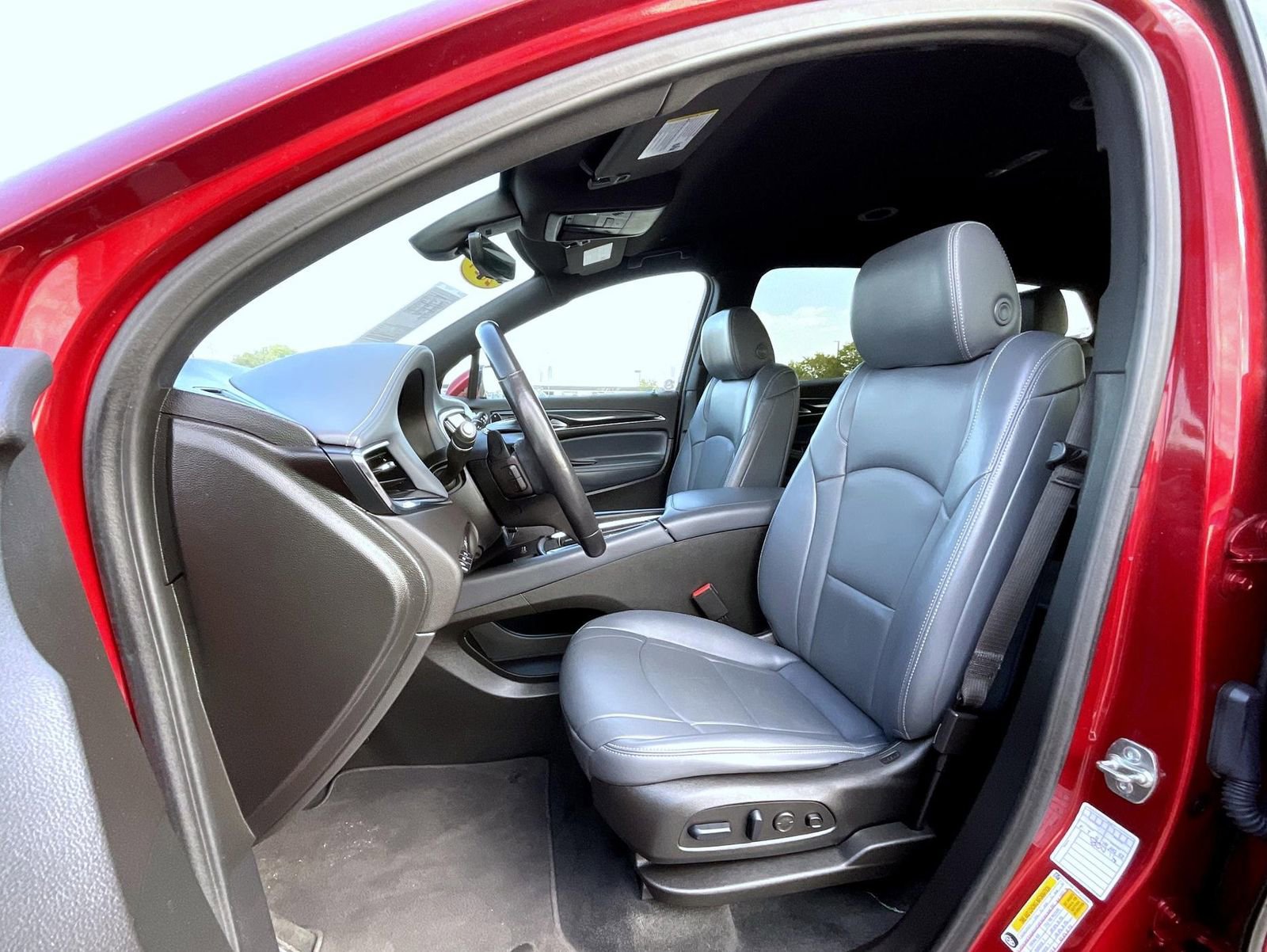 2024 Buick Enclave Premium photo 9