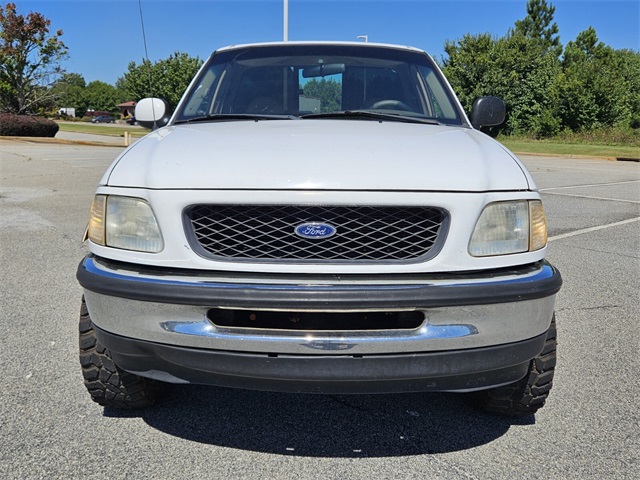 1998 Ford F-150 Lariat photo 2