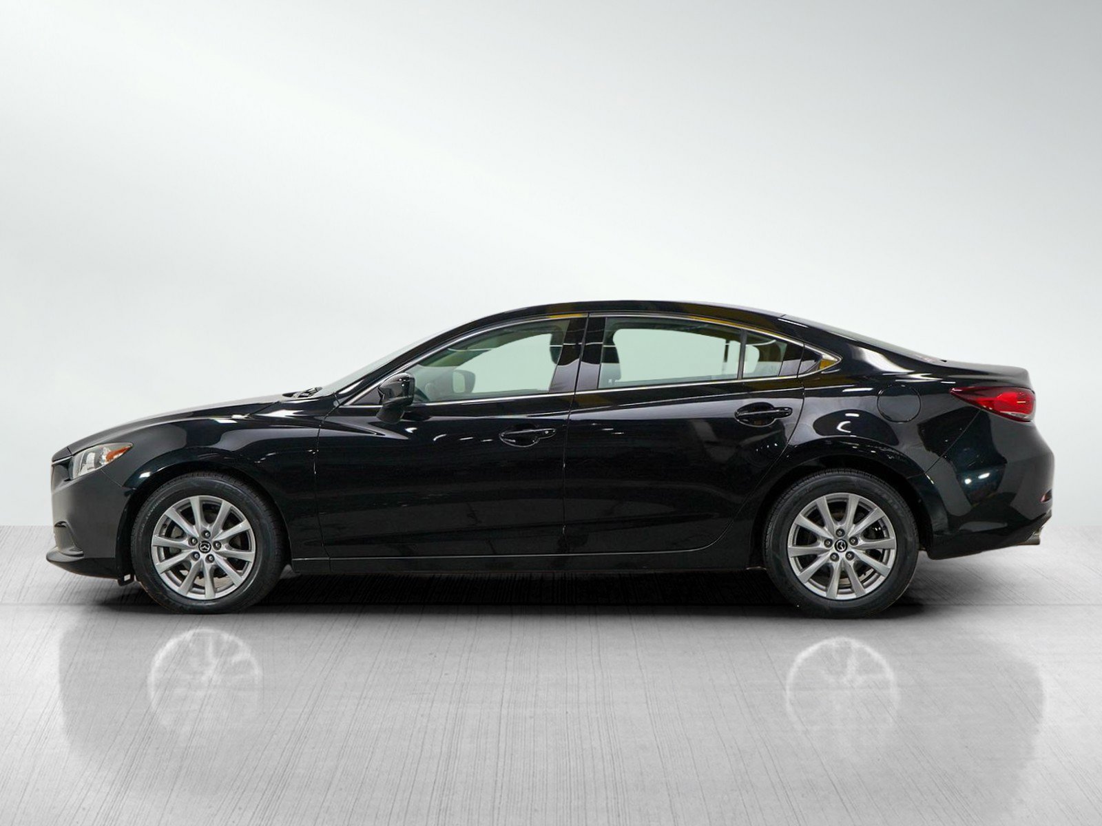 Used 2017 Mazda Mazda6 i Sport with VIN JM1GL1U59H1136246 for sale in Roseville, Minnesota