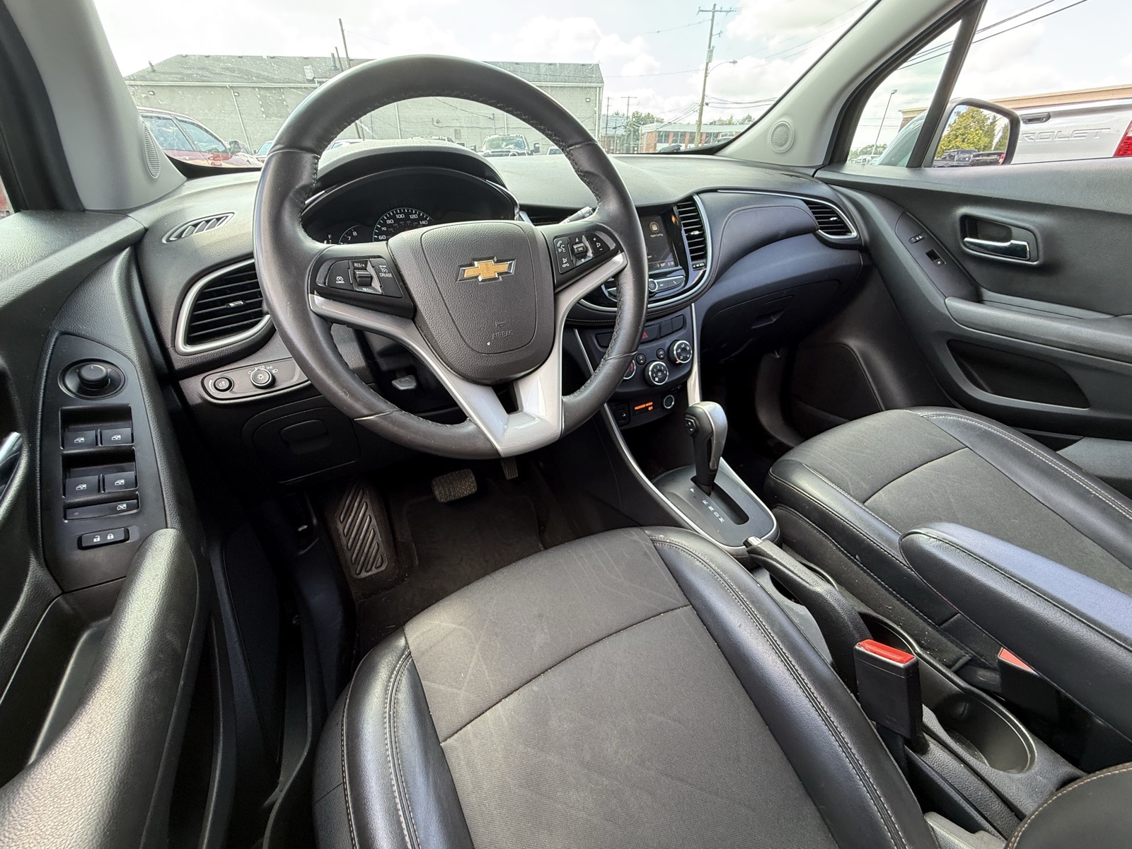 2018 Chevrolet Trax LT photo 14