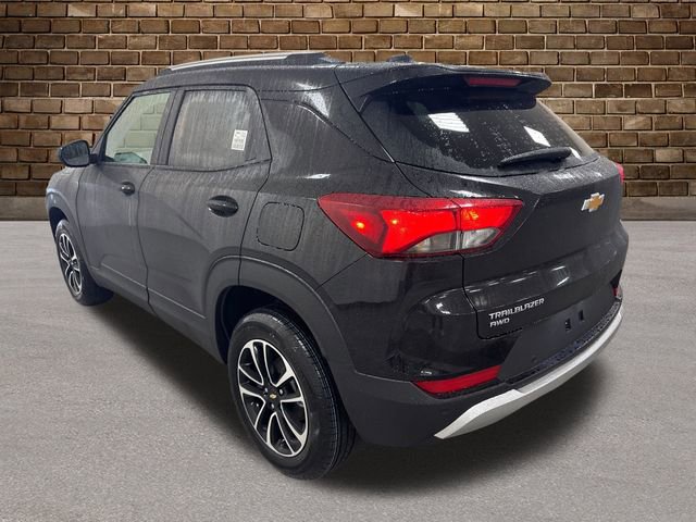 2026 Chevrolet Trailblazer LT photo 3