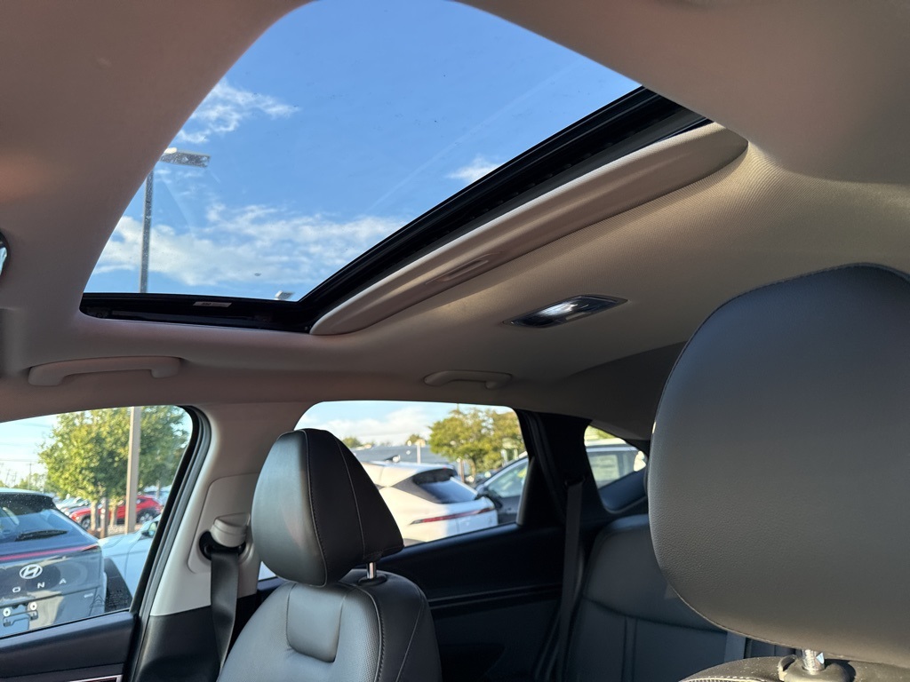 2023 Hyundai Tucson SEL Convenience photo 2