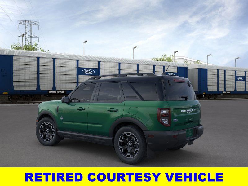 2025 Ford Bronco Sport Outer Banks photo 4