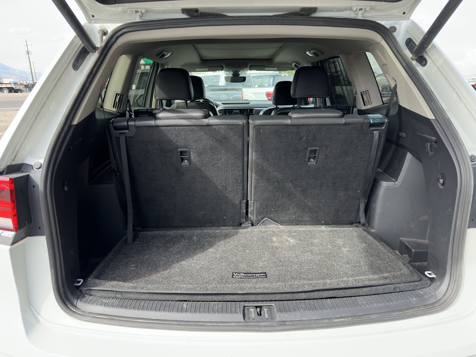 2021 Volkswagen Atlas SEL Premium photo 11