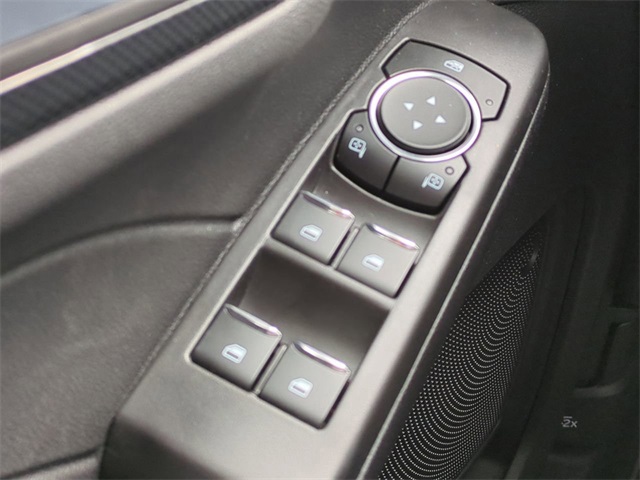 2025 Ford Escape ST-Line photo 22