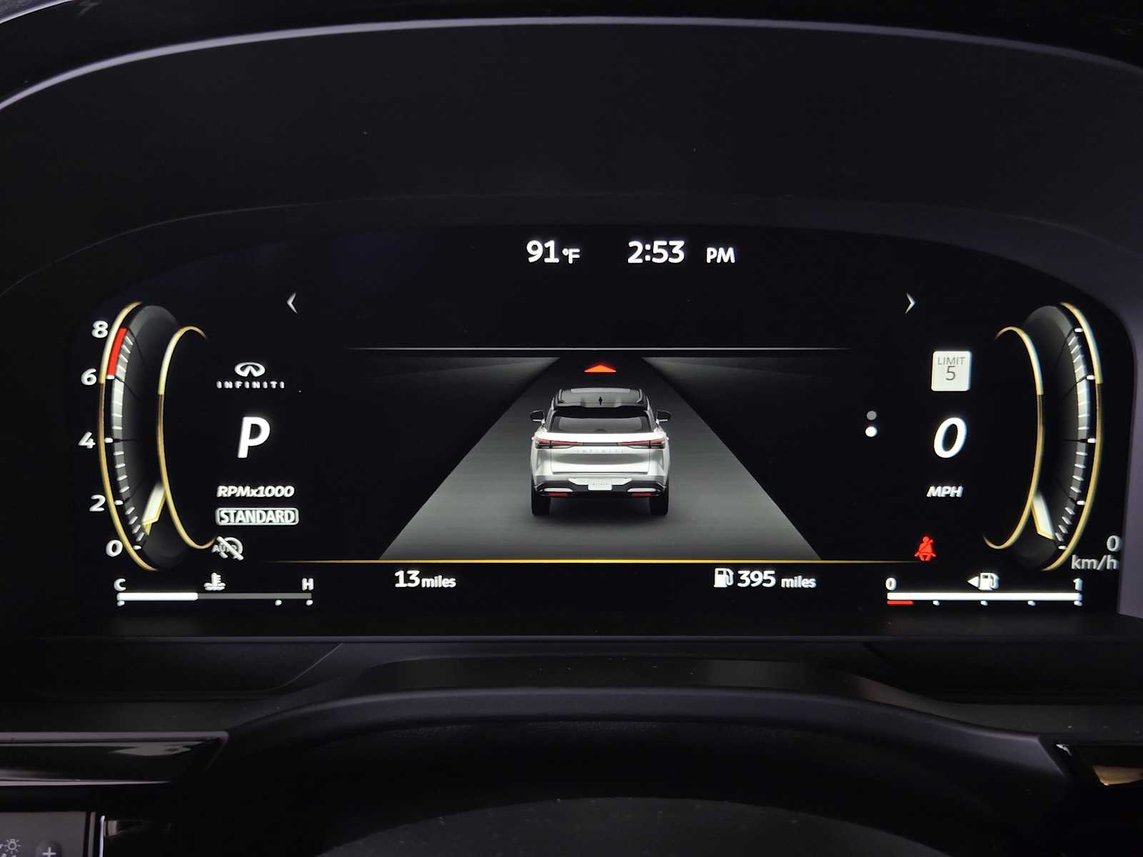 2026 Infiniti QX60 Luxe photo 9