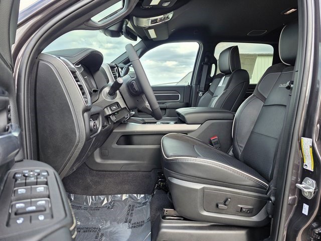 2025 Ram 2500 Laramie photo 22