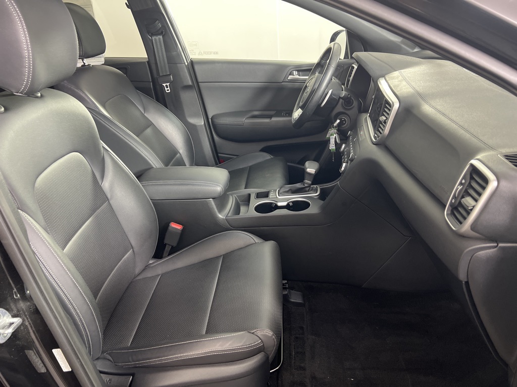 2022 Kia Sportage Nightfall Edition photo 18