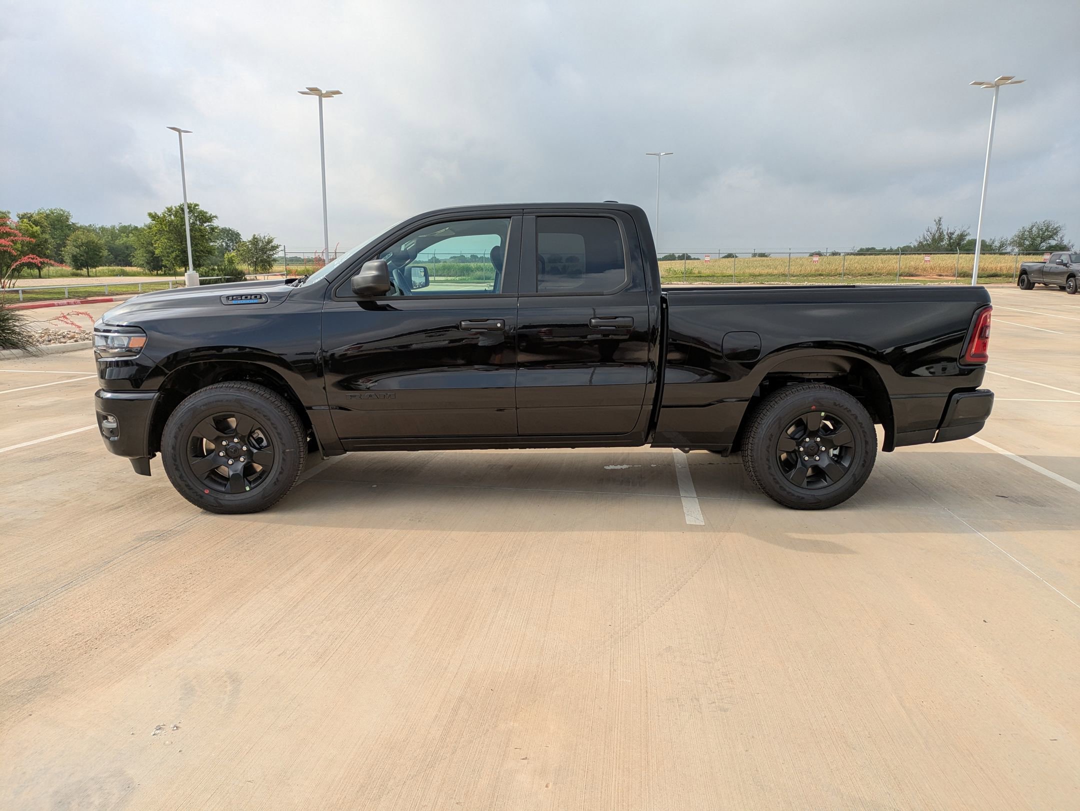 2025 Ram 1500 Tradesman photo 6