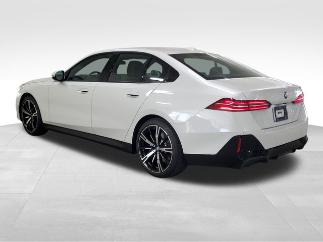 2025 Bmw 530i photo 3