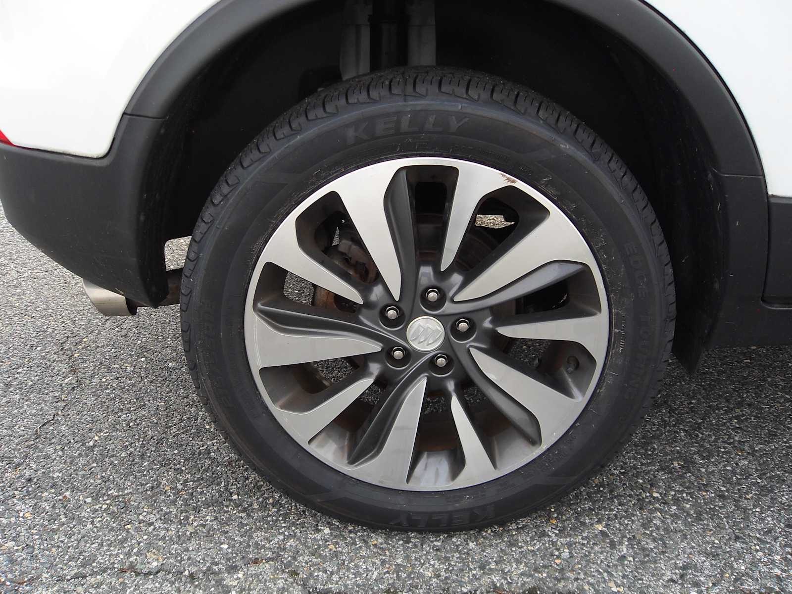 2022 Buick Encore Preferred photo 8