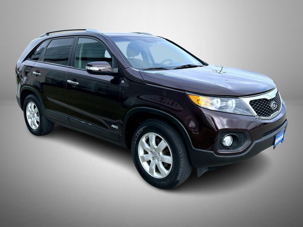 2013 Kia Sorento LX photo 3