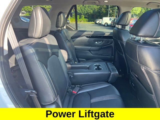 2023 Honda Pilot Touring photo 3