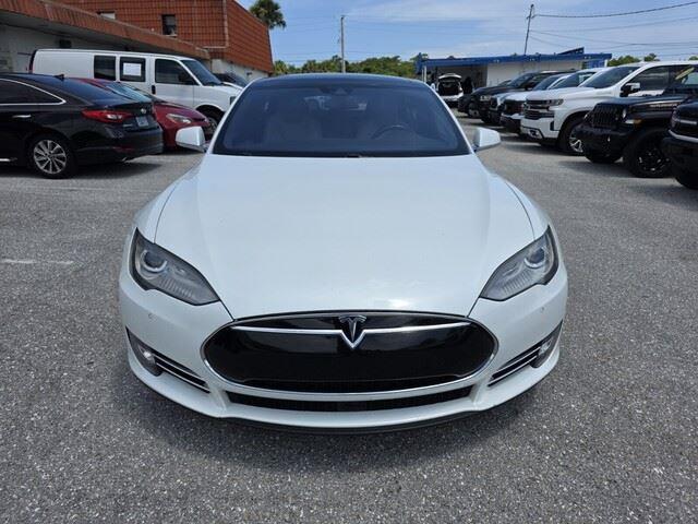 2016 Tesla Model S 90D photo 2