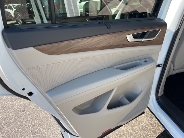 2026 Volkswagen Atlas SE Technology photo 9