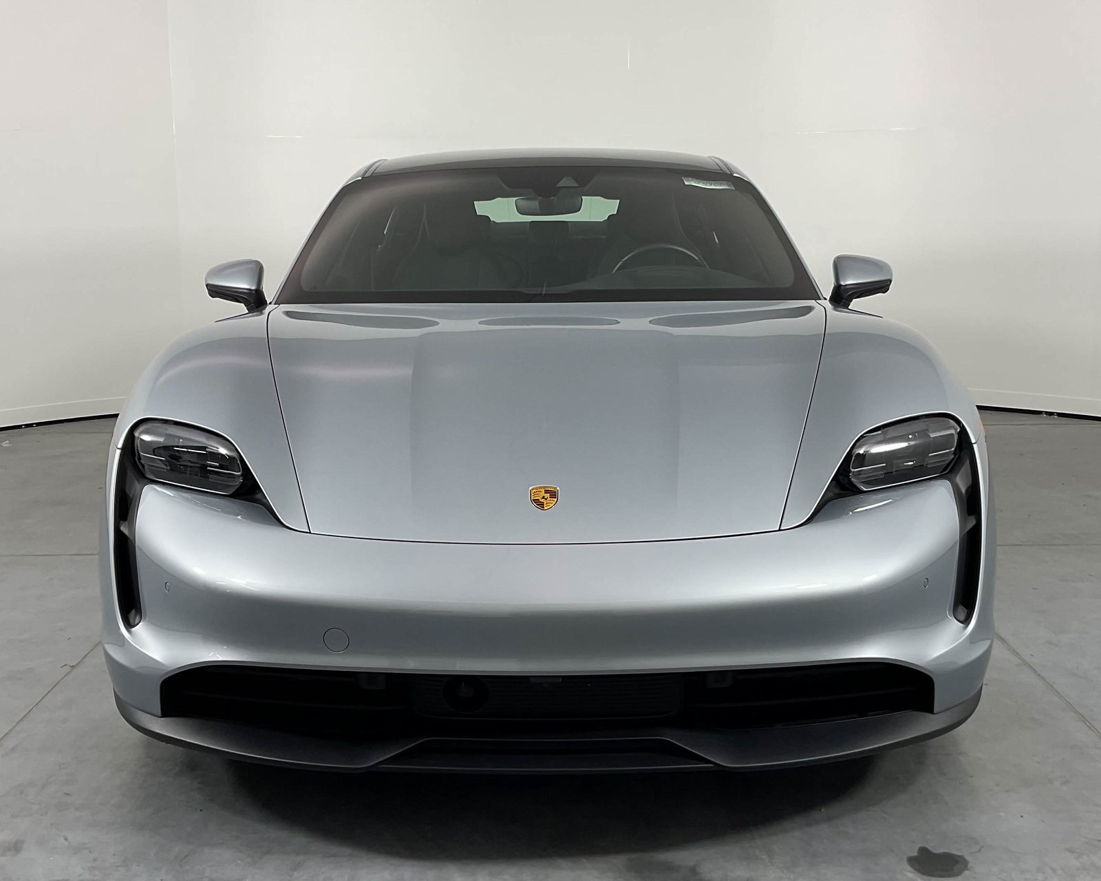2023 Porsche Taycan S photo 10
