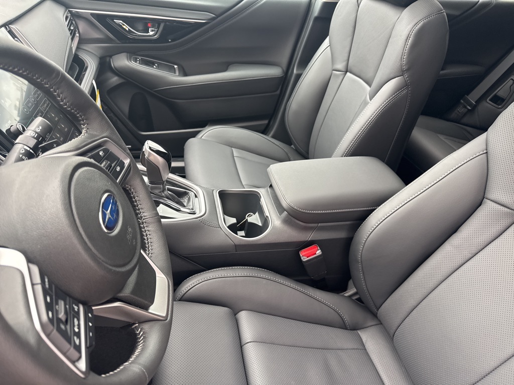 2025 Subaru Outback Limited XT photo 20