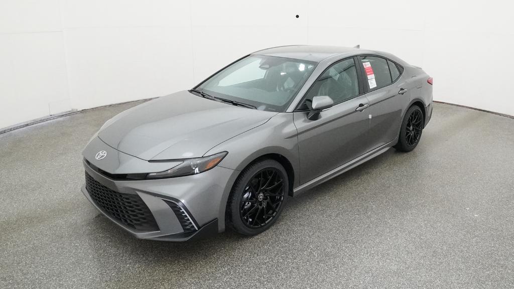 2026 Toyota Camry SE's photo