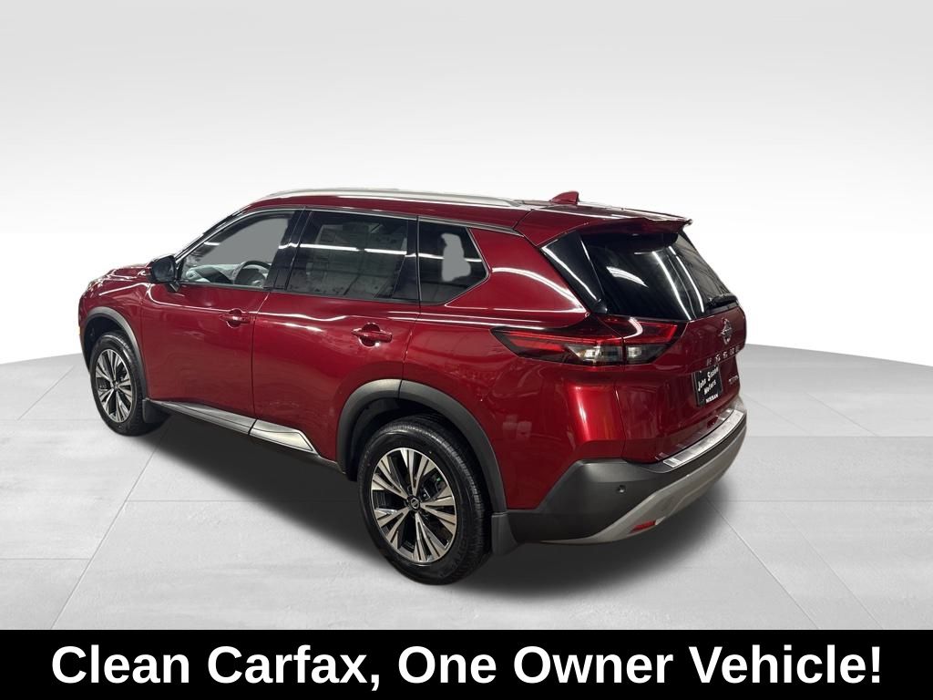 2021 Nissan Rogue SV photo 4