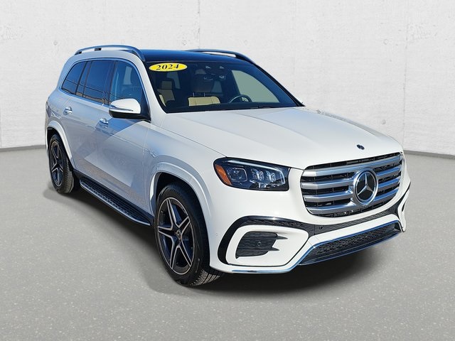 2024 Mercedes Benz GLS 450 4MATIC photo 2