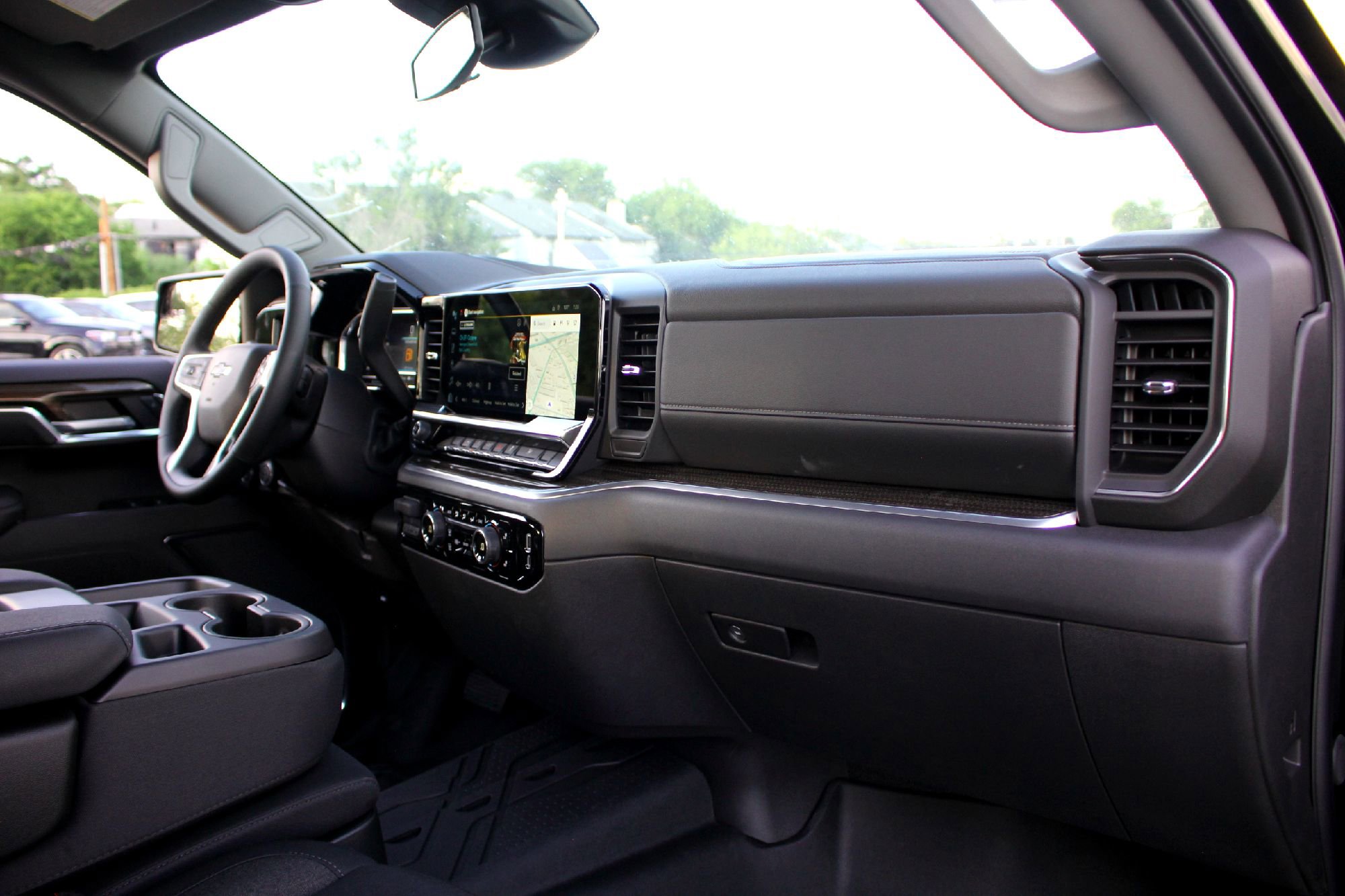 2025 Chevrolet Silverado 1500 RST photo 12