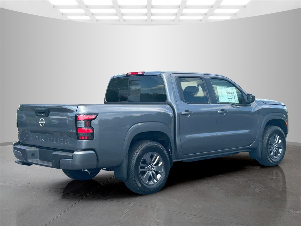 2025 Nissan Frontier Crew Cab SV photo 4