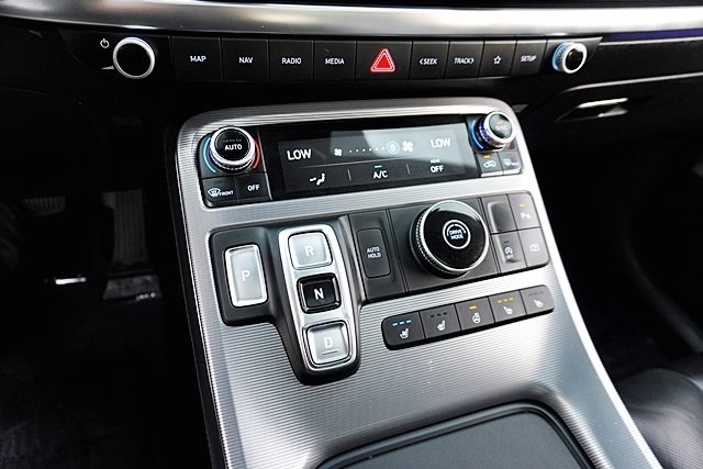 Used 2023 Black Hyundai Calligraphy image 31