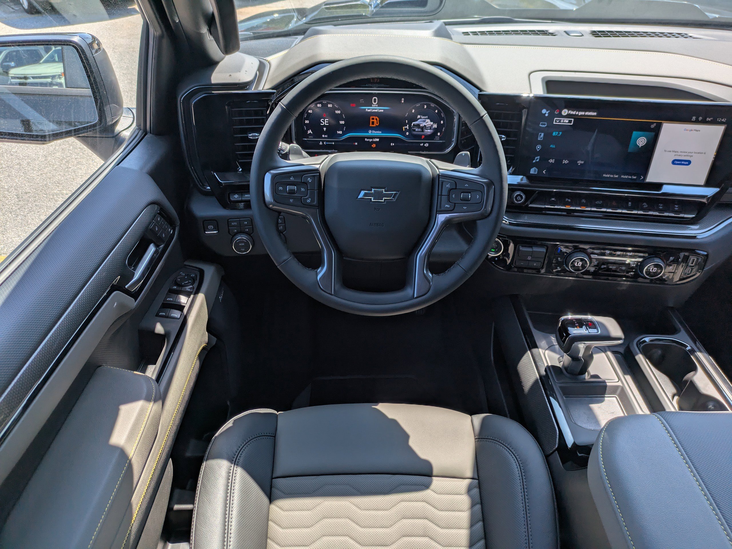 2025 Chevrolet Silverado 1500 ZR2 photo 12