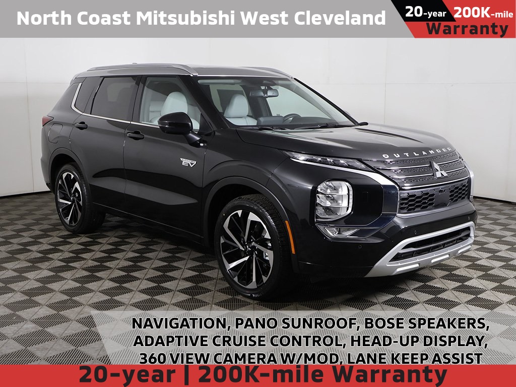 2025 Mitsubishi Outlander Plug-in Hybrid Platinum Edition's photo