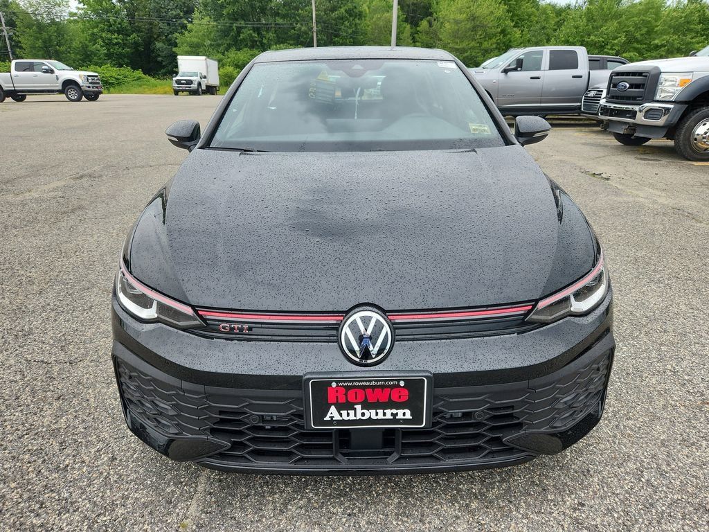 2025 Volkswagen Golf GTI SE photo 2