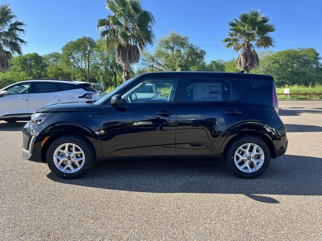 2025 Kia Soul LX S photo 3