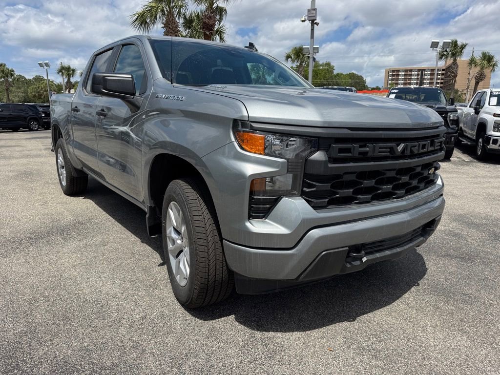2025 Chevrolet Silverado 1500 Custom photo 8