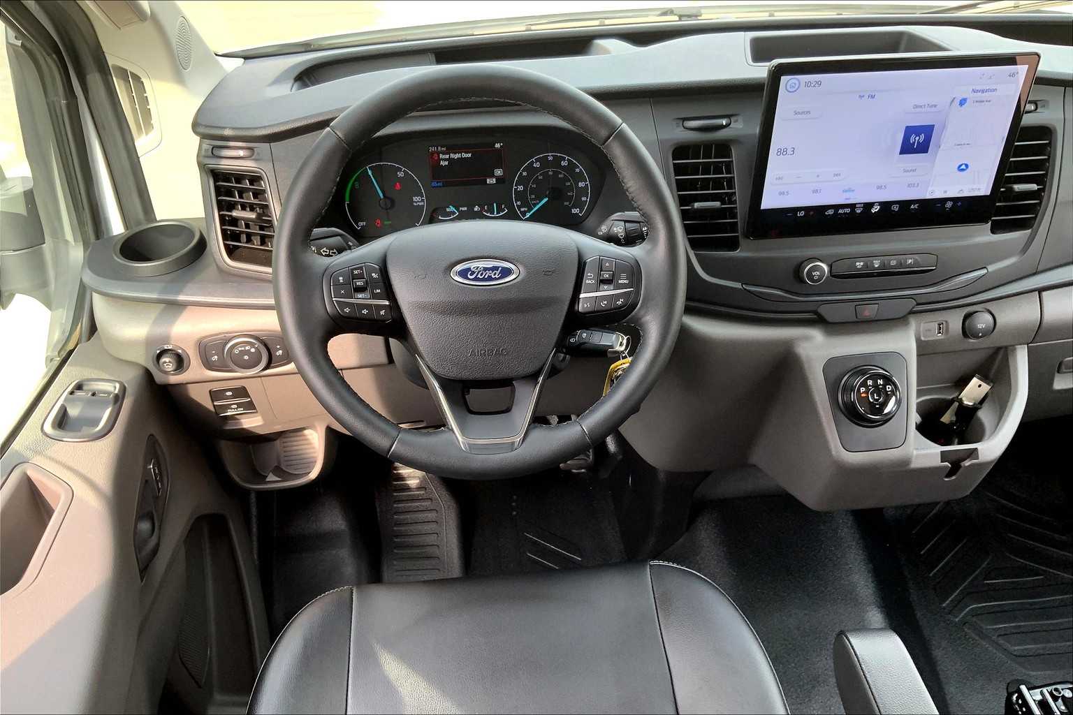 2023 Ford Transit photo 5