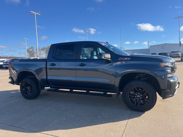 2019 Chevrolet Silverado 1500 LT Trail Boss photo 2