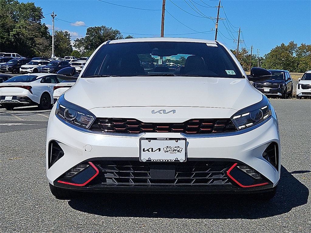 2023 Kia Forte GT-Line photo 2