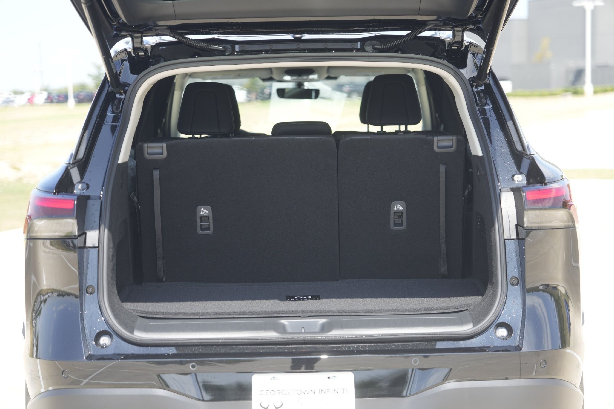 2026 Infiniti QX60 Luxe photo 22