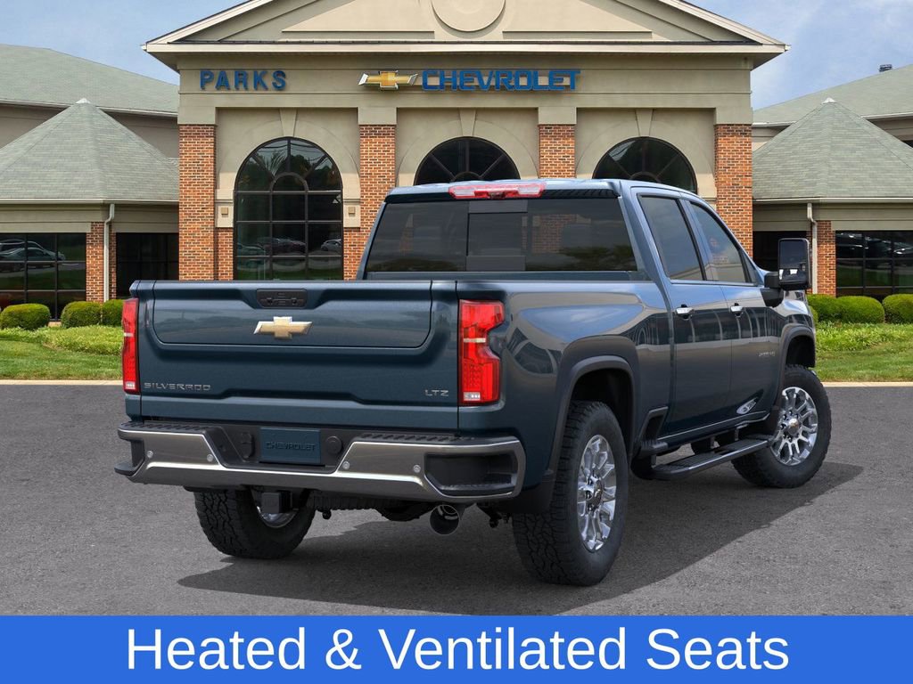 2025 Chevrolet Silverado 2500HD LTZ photo 4
