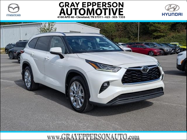 2020 Toyota Highlander Limited's photo