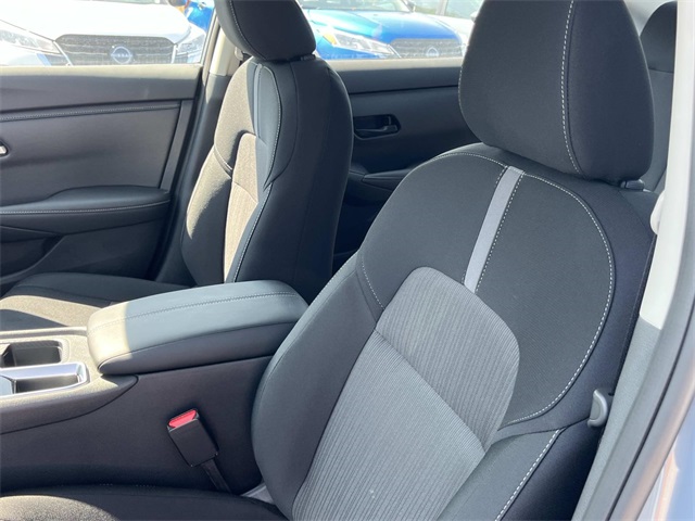 2025 Nissan Sentra SV photo 21