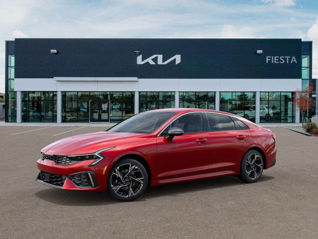2025 Kia K5 GT-Line photo 3