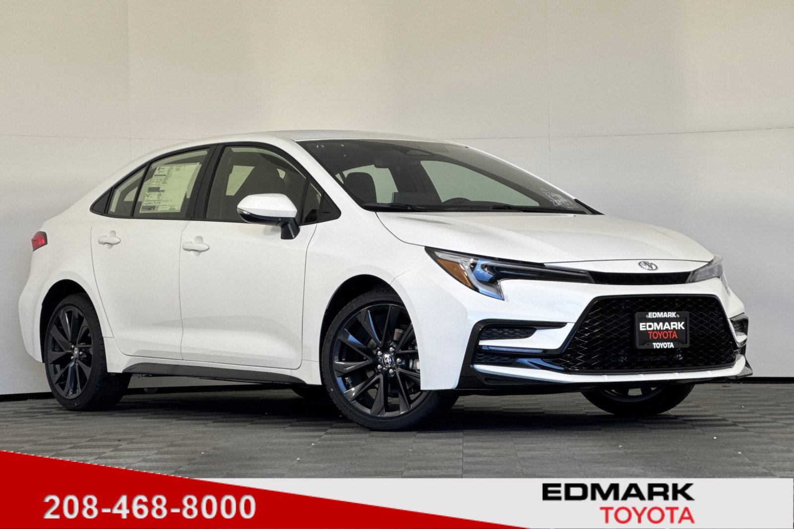 2026 Toyota Corolla SE's photo