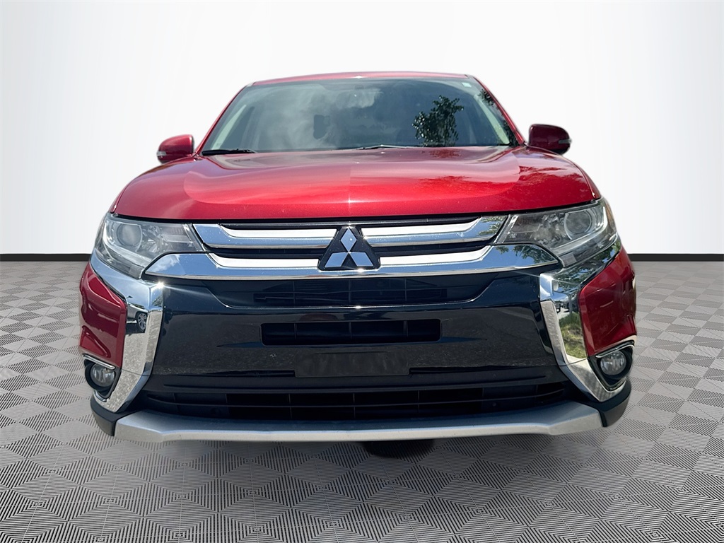 Used 2018 Mitsubishi Outlander SE with VIN JA4AD3A36JZ000272 for sale in Miami, FL