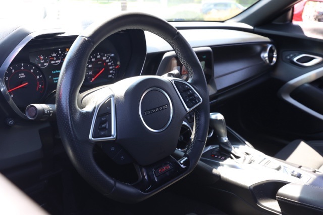 2018 Chevrolet Camaro SS photo 13