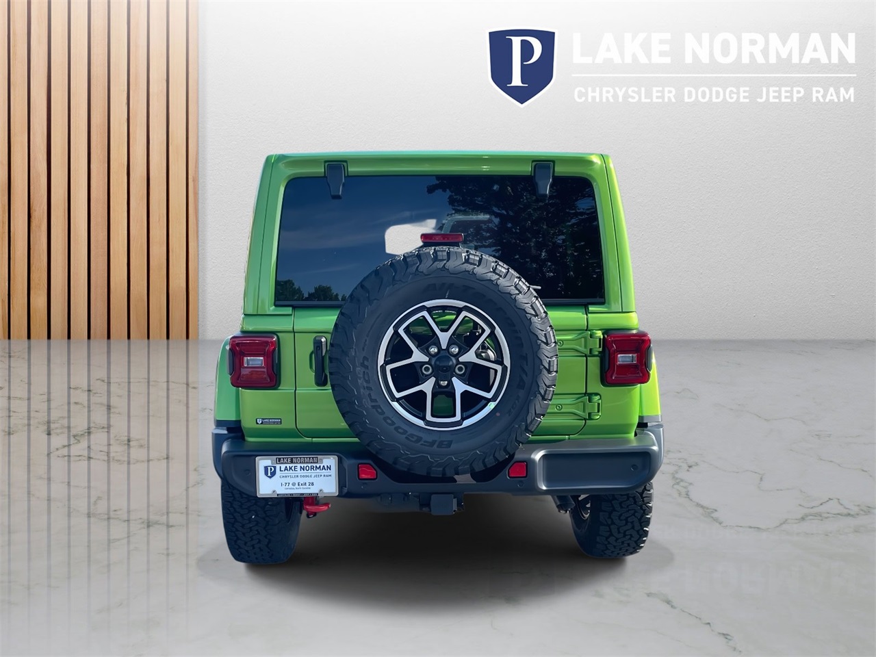 2025 Jeep Wrangler Rubicon photo 4
