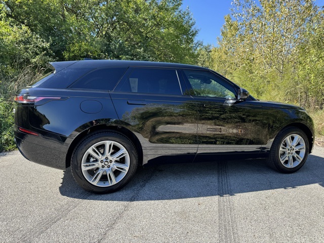 2022 Land Rover Range Rover Velar P250 R-Dynamic S photo 5