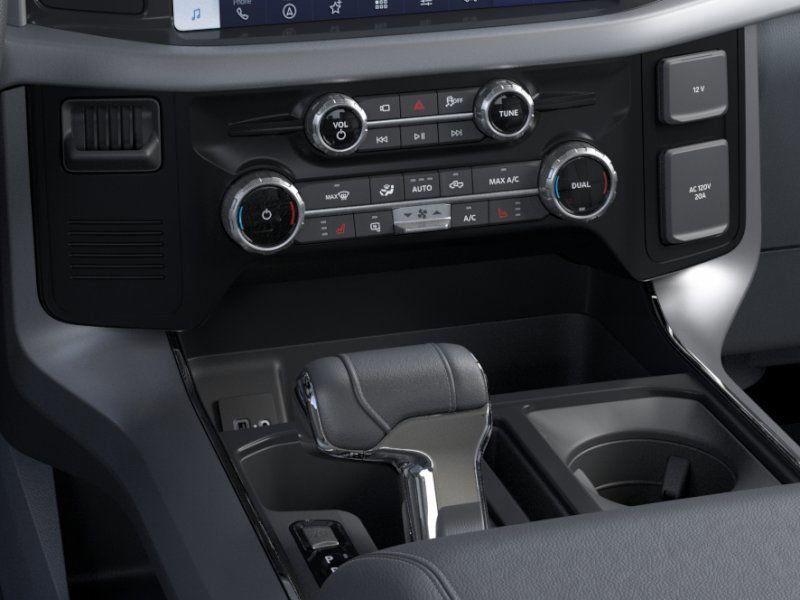2025 Ford F-150 Lightning photo 15