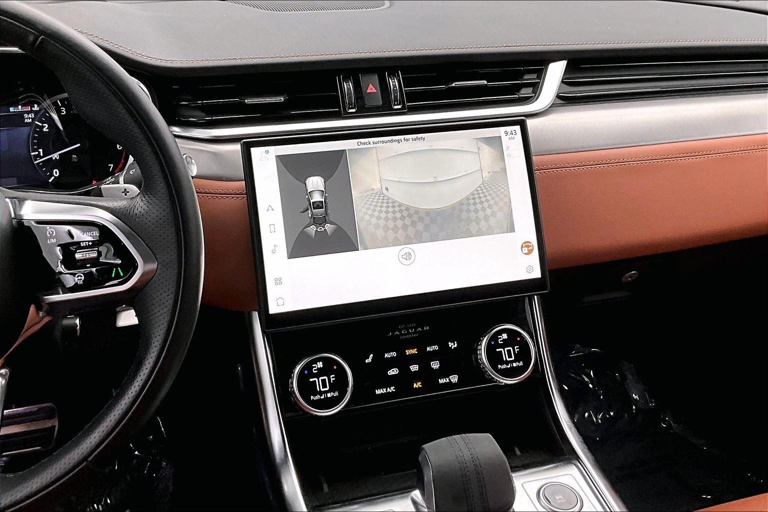 2022 Jaguar XF R-Dynamic SE photo 4