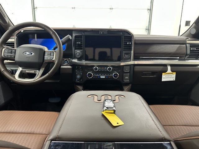 2026 Ford F-350 King Ranch photo 14