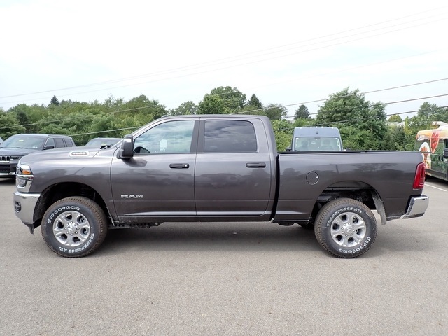 2025 Ram 2500 Big Horn photo 2